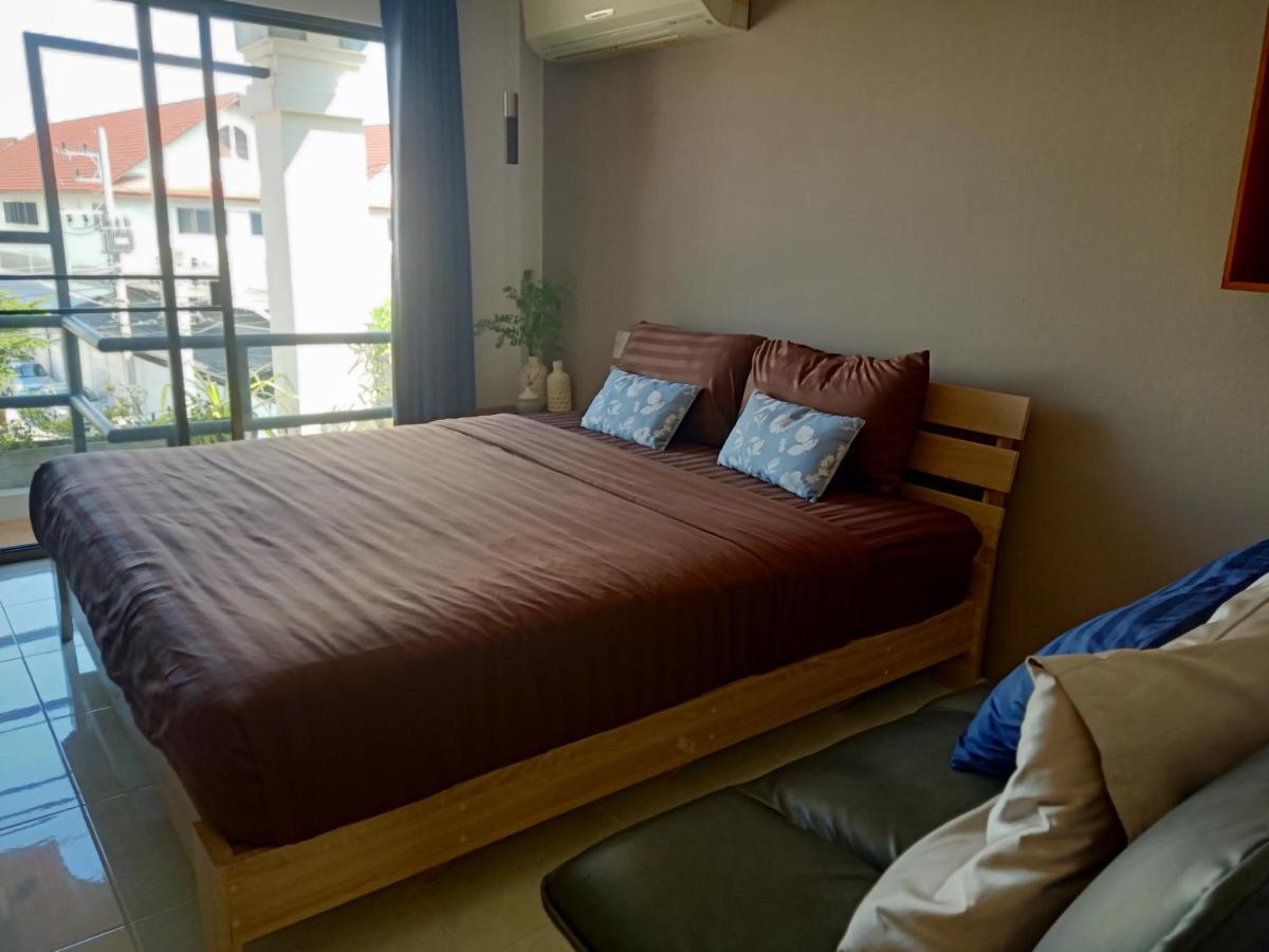 Апартаменты 8Th House @ Center Of Chiangmai Old Town Чиангмай Экстерьер фото