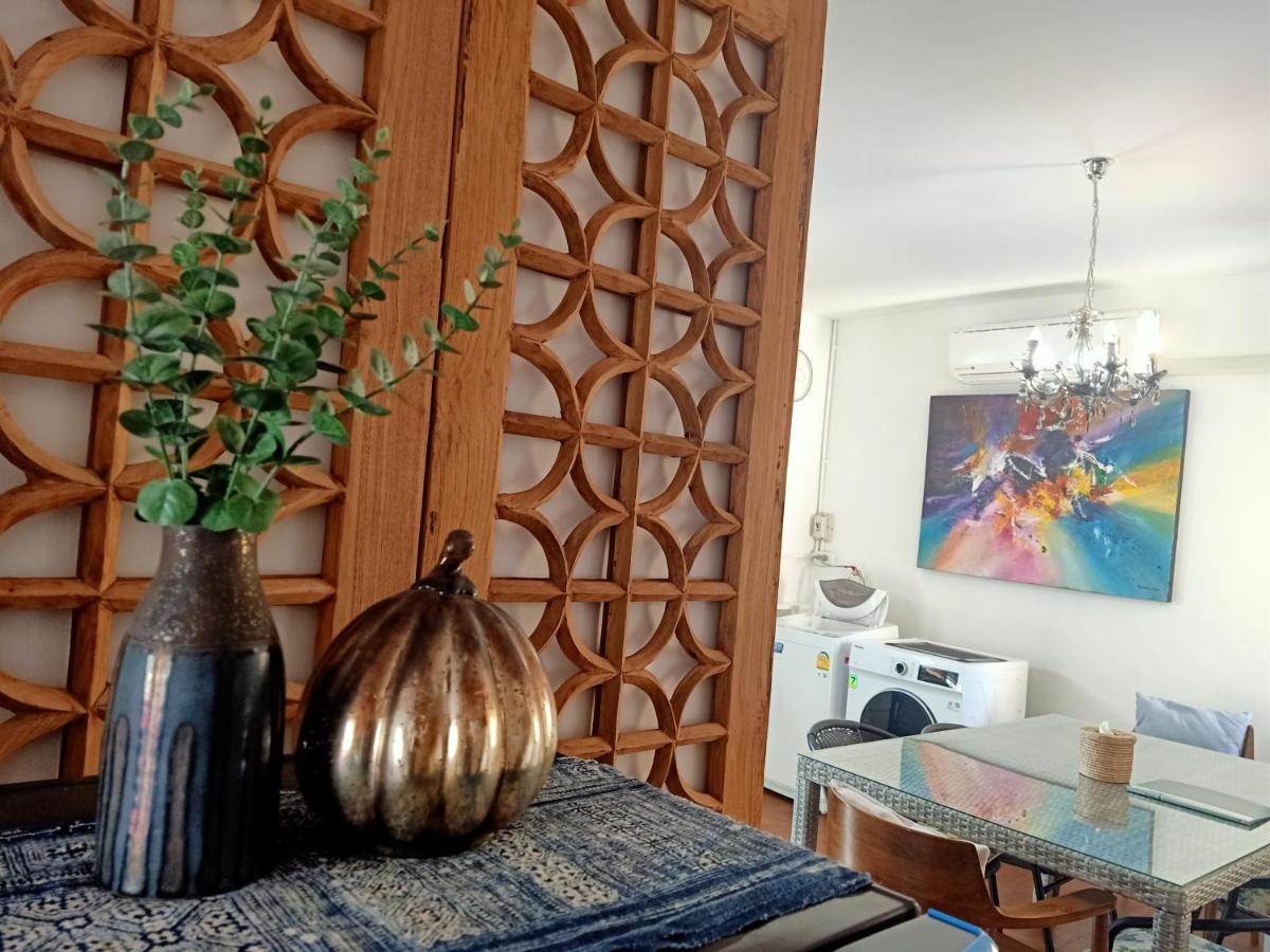 Апартаменты 8Th House @ Center Of Chiangmai Old Town Чиангмай Экстерьер фото